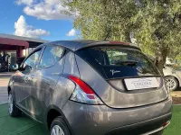 Usata Lancia Ypsilon Silver 80 CV (58 kW) 2017 Grigio Utilitaria