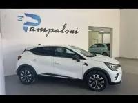 Second-hand Renault Captur Techno 101 CP (74 kW) 2023 Alb SUV
