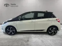 Usata Toyota Yaris Hybrid Edition 101 CV (74 kW) 2018 Bianco Berlina