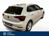 Usata VW Polo Life 95 CV (69 kW) 2023 Grigio / pastello Utilitaria