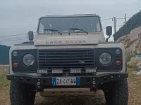 Usata Land Rover Defender 122 CV (89 kW) 2007 Bianco SUV