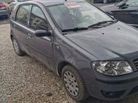 Usata Fiat Punto 69 CV (50 kW) 2005 Grigio Utilitaria