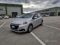 Usata Peugeot 208 Allure 74 CV (54 kW) 2015 Grigio Utilitaria