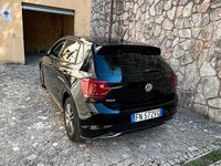 Usata VW Polo R-line 90 CV (66 kW) 2018 Nero Utilitaria