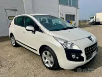 Usata Peugeot 3008 Business-Line 112 CV (82 kW) 2012 Bianco Station wagon