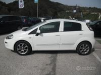 Usata Fiat Punto Lounge 85 CV (62 kW) 2015 Bianco Utilitaria