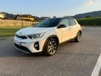 Usata Kia Stonic 97 CV (71 kW) 2018 Bianco SUV