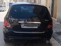 Usata Mercedes R320 2008 Nero Monovolume