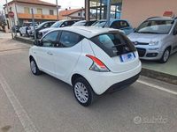 usata Lancia Ypsilon 0.9 TwinAir 5 porte Metano - 2013