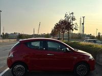Usata Lancia Ypsilon 69 CV (50 kW) 2019 Rosso Utilitaria