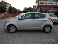 Usata Hyundai i20 Classic 75 CV (55 kW) 2014 Grigio Utilitaria