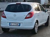 Usata Opel Corsa Edition 86 CV (63 kW) 2011 Bianco Utilitaria