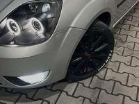 Usata Ford Fiesta Zetec 79 CV (58 kW) 2002 Berlina