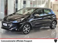 Usata Peugeot 208 Allure 110 CV (80 kW) 2016 Nero Utilitaria