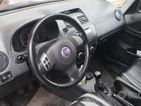 Usata Fiat Sedici 130 CV (95 kW) 2008 Nero SUV