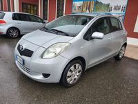 usata Toyota Yaris 5p 1.0