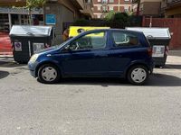 Usata Toyota Yaris 2002 Blu Utilitaria