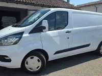 Usata Ford Transit Custom Trend 131 CV (96 kW) 2021 Bianco / pastello Berlina