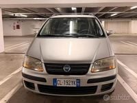 Usata Fiat Idea 101 CV (74 kW) 2004 Grigio Monovolume