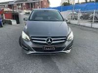 Usata Mercedes B180 109 CV (80 kW) 2017 Grigio Utilitaria