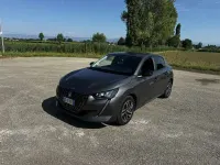 Usata Peugeot 208 Allure 101 CV (74 kW) 2023 Utilitaria