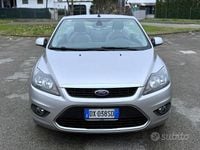 Usata Ford Focus Cabriolet 136 CV (100 kW) 2009 Grigio Cabrio