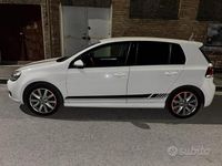 Usata VW Golf VI 140 CV (102 kW) 2011 Bianco Utilitaria