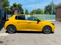 Usata Peugeot 208 75 CV (55 kW) 2022 Speciale catalogo Utilitaria
