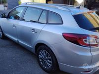 Usata Renault Mégane III 110 CV (80 kW) 2014 Grigio Station wagon