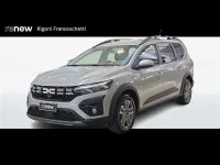 Usata Dacia Jogger Expression 101 CV (74 kW) 2023 Grigio chiaro Monovolume