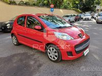 Usata Peugeot 107 68 CV (50 kW) 2009 Rosso Utilitaria