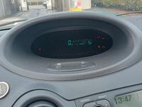 Usata Toyota Yaris 75 CV (55 kW) 2003 Grigio Utilitaria