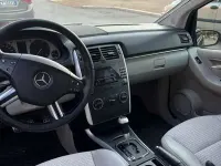 Usata Mercedes B200 140 CV (102 kW) 2007 Bluazzurro Monovolume