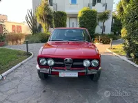 Usata Alfa Romeo Alfetta 122 CV (89 kW) 1970 Rosso Berlina