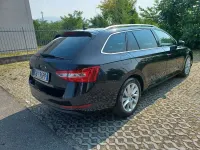 Usata Skoda Superb Executive 120 CV (88 kW) 2020 Nero Station wagon