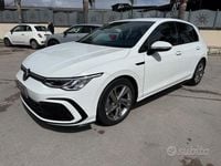Usata VW Golf VII R-line 150 CV (110 kW) 2021 Bianco Utilitaria