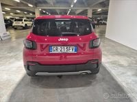 Usata Jeep Avenger 100 CV (73 kW) 2024 Rosso SUV