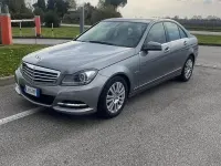 Usata Mercedes C200 Elegance 184 CV (135 kW) 2011 Grigio Berlina