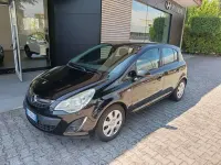 Usata Opel Corsa Edition 75 CV (55 kW) 2011 Nero Utilitaria