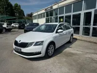 Usata Skoda Octavia Executive 116 CV (85 kW) 2020 Bianco Station wagon