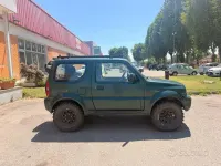 Usata Suzuki Jimny 82 CV (60 kW) 2003 Verde SUV