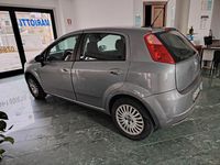 Usata Fiat Grande Punto Dynamic 65 CV (47 kW) 2007 Grigio Utilitaria