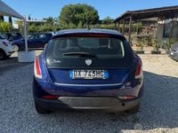 Usado Lancia Delta 105 CV (77 kW) 2009 Azul Utilitario