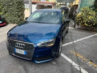 Usata Audi A1 Attraction 122 CV (89 kW) 2010 Blu Utilitaria