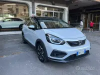 Usata Honda Jazz 98 CV (72 kW) 2020 Grigio Utilitaria