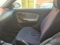 Usata Seat Ibiza 63 CV (46 kW) 2002 Grigio Utilitaria