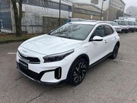 Usata Kia XCeed Style 105 CV (77 kW) 2023 Deluxe white SUV