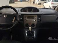 Usata Lancia Musa 77 CV (56 kW) 2010 Nero Monovolume