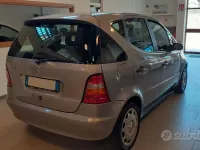 Usata Mercedes A140 Classic 82 CV (60 kW) 2000 Grigio Utilitaria