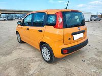 Usata Fiat Panda Easy 69 CV (50 kW) 2021 Arancione Berlina